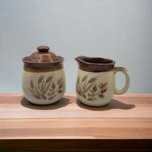 Wheat Cream Sugar Dish Pitcher Set Brown 3.5 Inch Tall Lid‎ Vintage